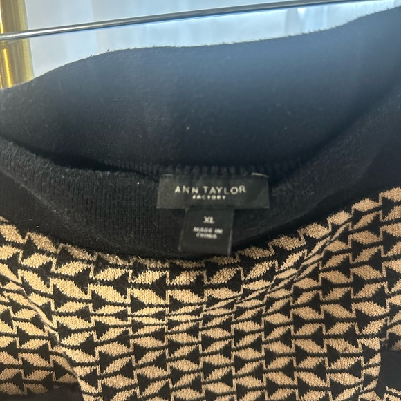 Ann Taylor Brown and Cream Sweater skirt - Picture 3 of 3